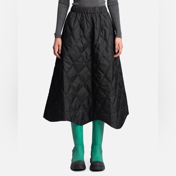 Ganni ripstop wavy hem quilted skirt NWT - Picture 3 of 3